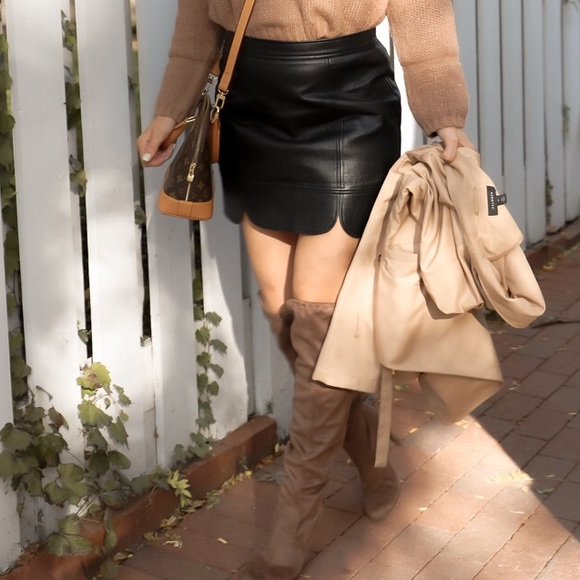NWT Vegan leather mini skirt - Picture 15 of 15